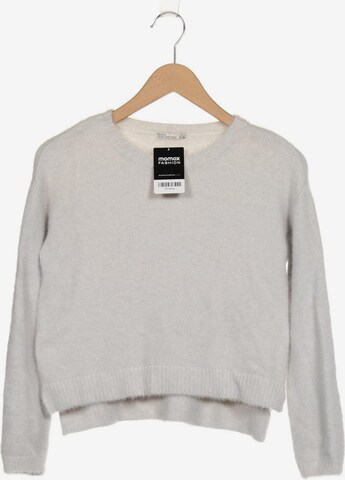 Bershka Sweater & Cardigan in S in Grey: front