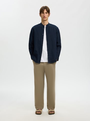 Coupe regular Chemise 'SLHClay' SELECTED en bleu