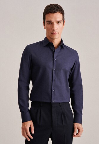 Coupe regular Chemise business 'Shaped' SEIDENSTICKER en bleu : devant