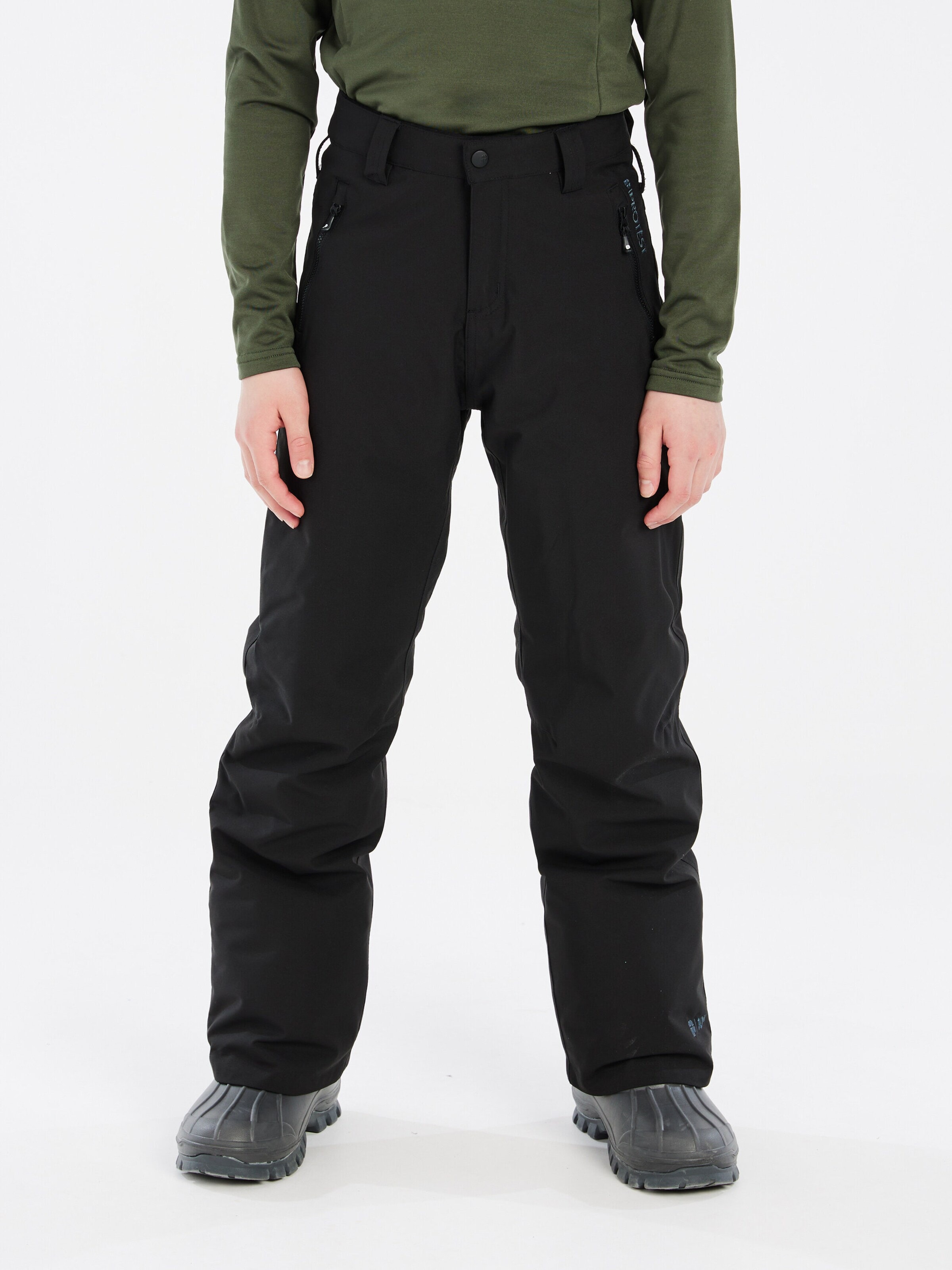 PROTEST Regular Sporthose 'PRTSTERIO JR'‌‌‌‌‌‌ in Schwarz