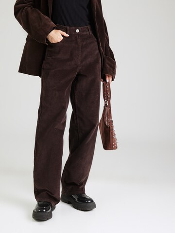 SELECTED Wide Leg Housut 'SLFRUNA' värissä ruskea: etupuoli