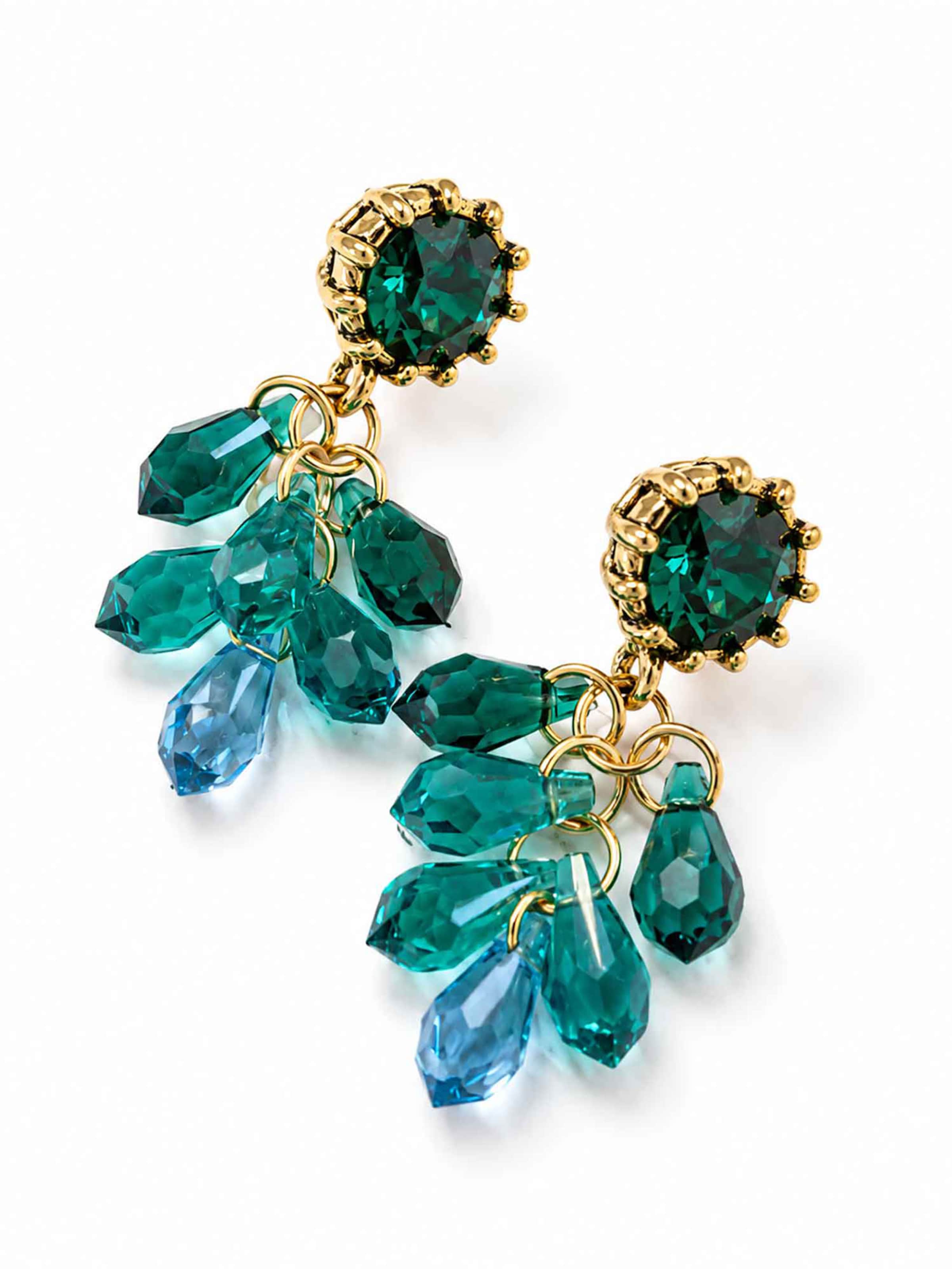 Orecchini 'Camry Crystal Drop Earrings' di RteRme in oro