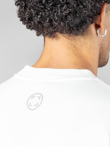 UNORGANIZED BRAND Shirt 'SCHWERES COMFORT T15' in Weiß