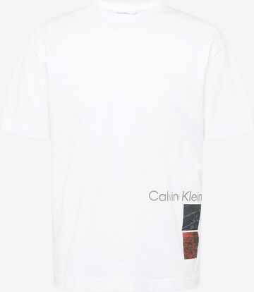 T-Shirt Calvin Klein en blanc : devant