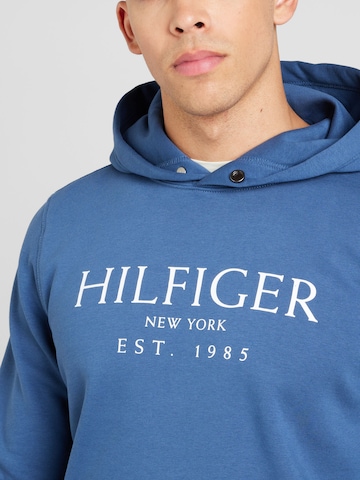 TOMMY HILFIGER Bluzka sportowa w kolorze niebieski