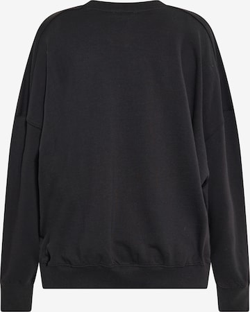 swirly Sweatshirt in Black