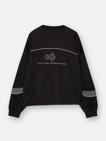 Felpa di Pull&Bear in nero