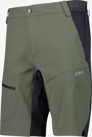 CMP Regular Outdoorshorts in Grün