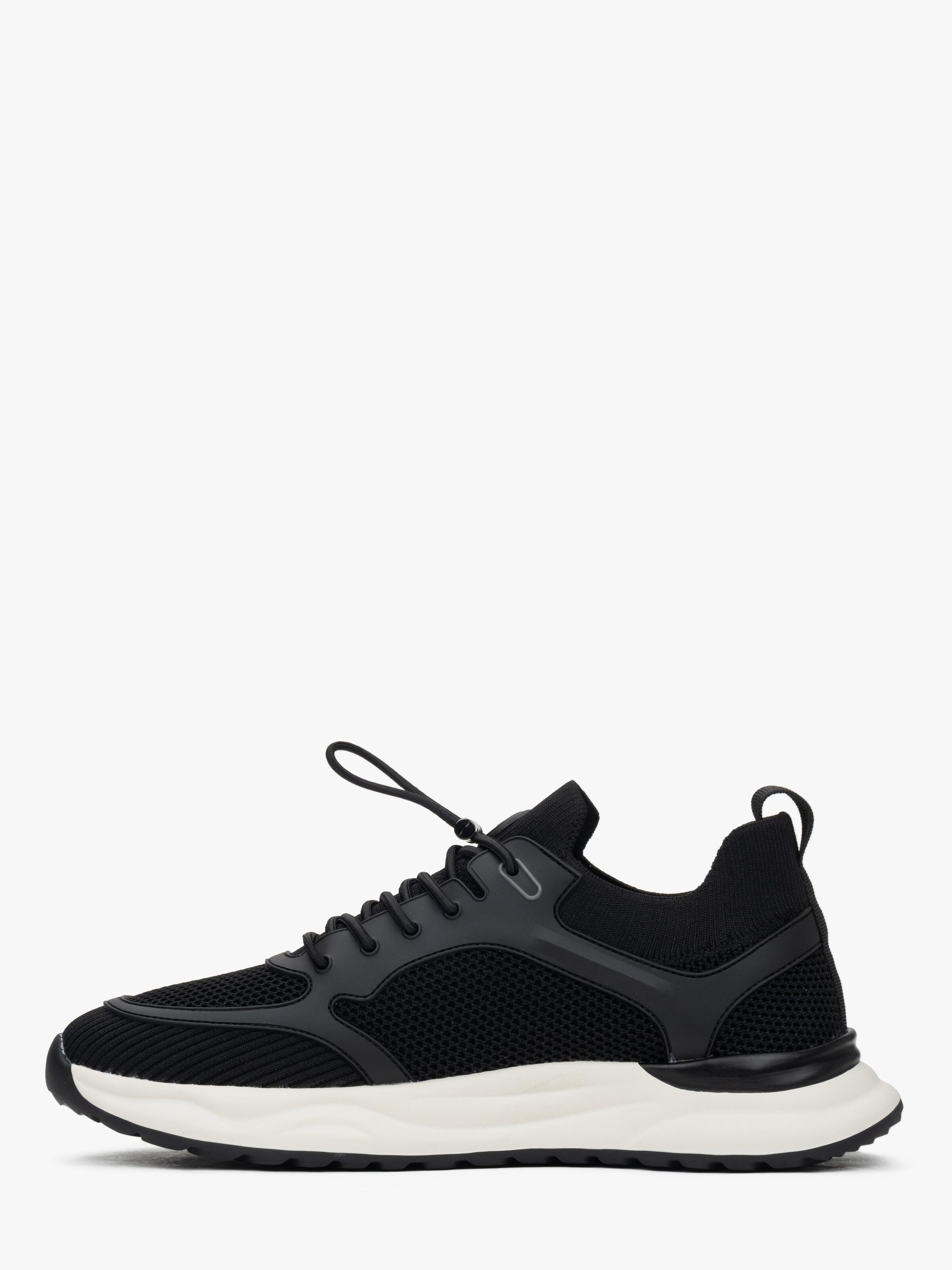 Sneaker bassa '02-174-5' di ES8 in nero
