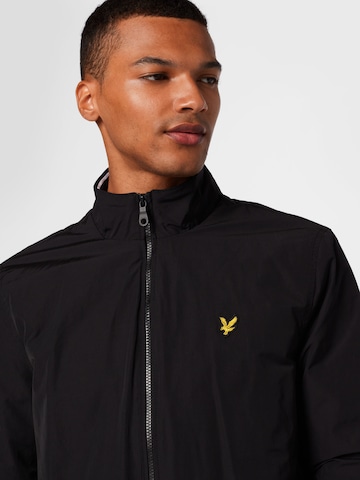 Lyle & Scott Jacke in Schwarz