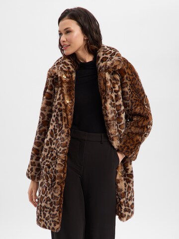 NÜMPH Between-Season Jacket ' NULulla ' in Beige: front