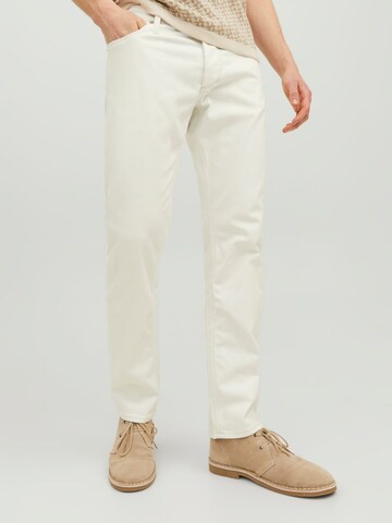 Coupe slim Jean JACK & JONES en blanc : devant