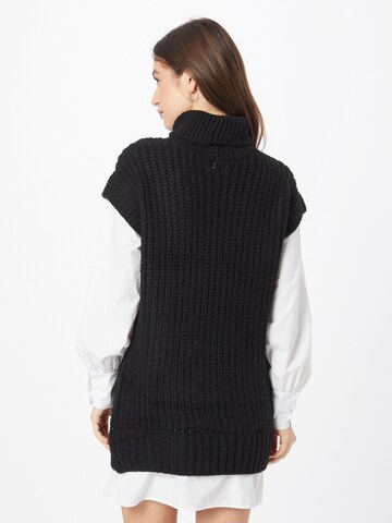 River Island Pullover in Schwarz