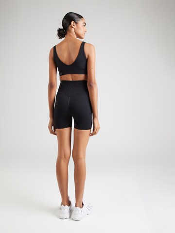 Aim'n Skinny Sportshorts in Schwarz