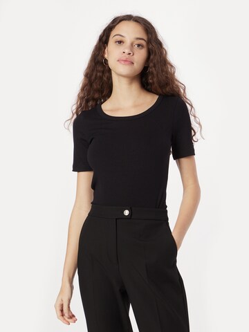 TOMMY HILFIGER - Camiseta en negro: frente