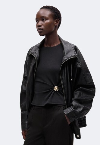 ABOUT YOU - Top 'Caroline' en negro