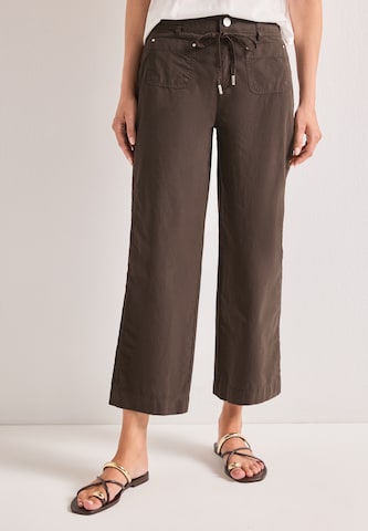 STREET ONE Regular Pants in Brown: front
