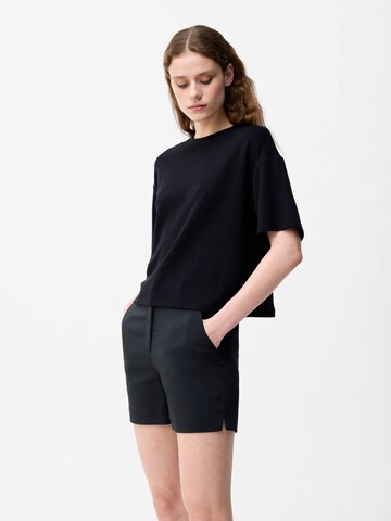 adl Blouse in Black