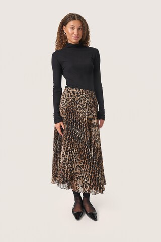 SOAKED IN LUXURY Skirt in Beige