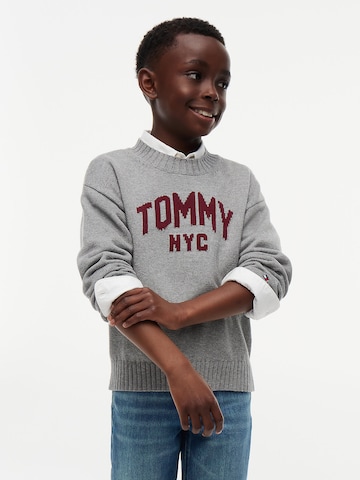 TOMMY HILFIGER Pulóver - szürke: elől