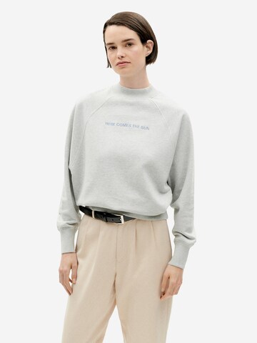 Thinking MU Sweatshirt 'Here Comes The Sun' in Grey: front