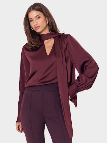 Lipsy Slimfit Broek in Bruin: voorkant