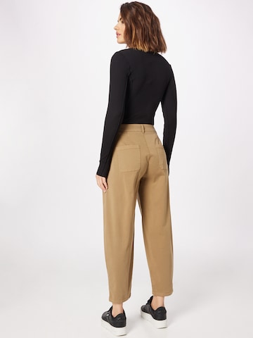 s.Oliver Loose fit Pleat-Front Pants in Brown