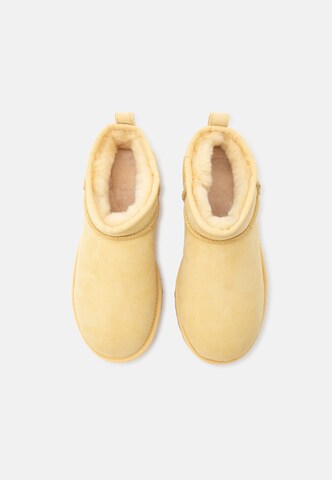 UGG Ботинки 'CLASSIC ULTRA MINI' в Желтый