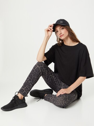 MAC Tapered Trousers 'Future 2.0' in Grey