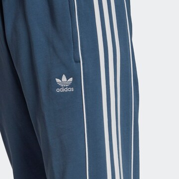 ADIDAS ORIGINALS Tapered Hose 'Rekive' in Blau