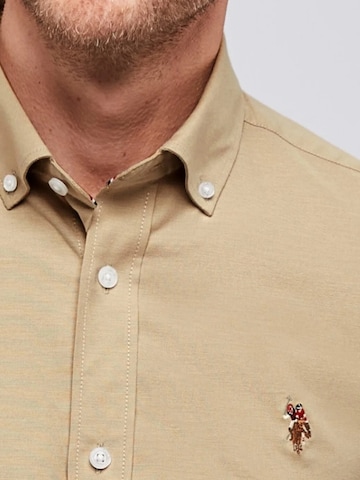 U.S. POLO ASSN. Regular Fit Hemd 'Calvert' in Beige