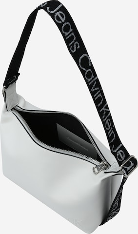 Borsa a tracolla di Calvin Klein Jeans in bianco