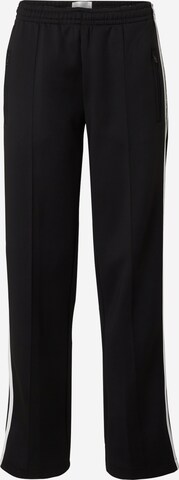 REPLAY Regular Pants in Black: front