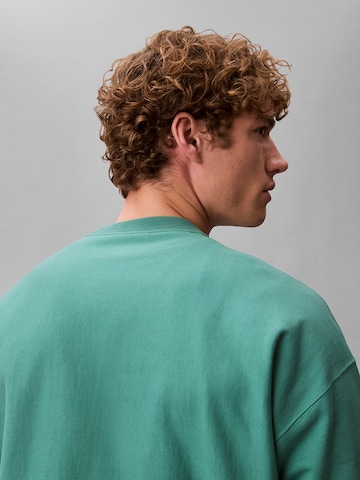 Calvin Klein Jeans Sweatshirt in Grün