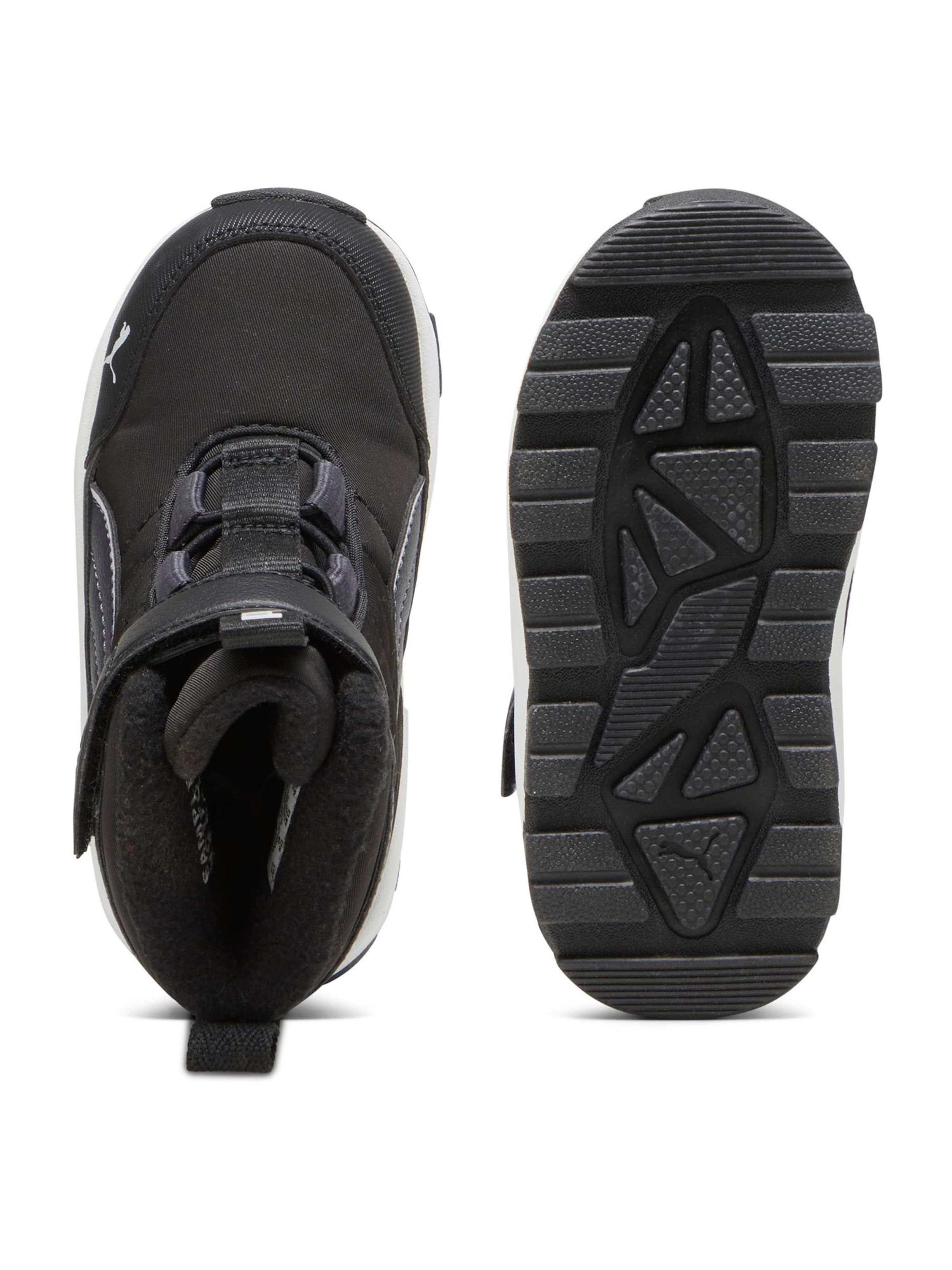 PUMA Snow Boots 'Evolve' in Black | ABOUT YOU