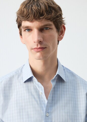 MANGO MAN Comfort Fit Hemd 'David' in Blau