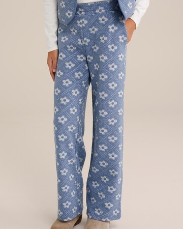 Loosefit Pantaloni di WE Fashion in blu: frontale