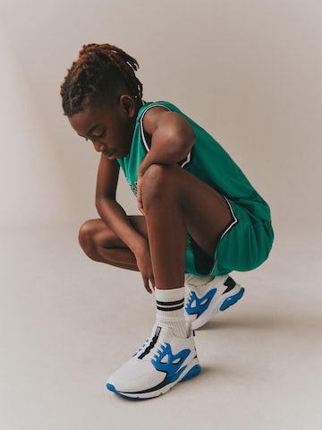 Next Superge | bela barva