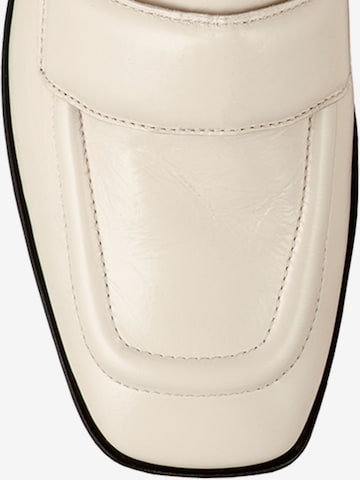 Högl Classic Flats 'Taylor' in Beige