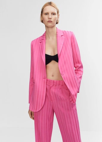 MANGO Szeroka nogawka Spodnie w kant w kolorze różowy