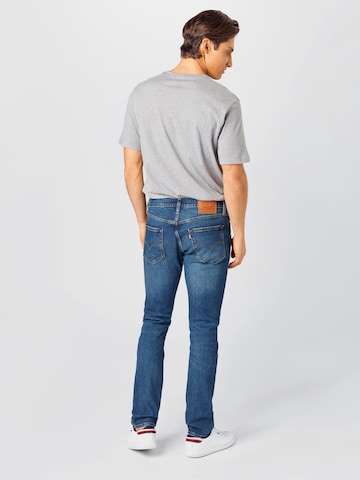 LEVI'S ® Slimfit Jeans '511™ Slim' in Blau