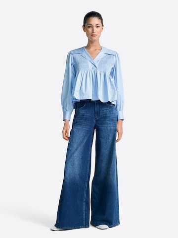 mėlyna Rich & Royal Kliošinis Džinsai