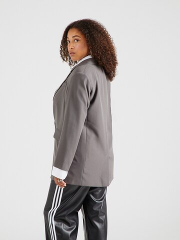 Blazer 'CARLANA-BERRY' di ONLY Carmakoma in grigio