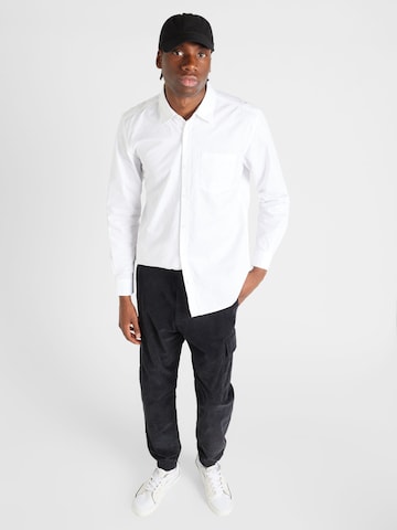 QS Regular Fit Hemd in Weiß