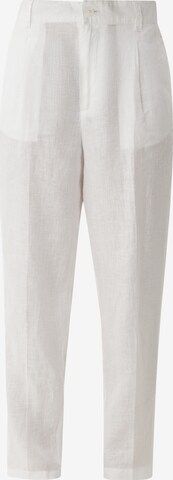 s.Oliver Tapered Pleated Pants in White: front