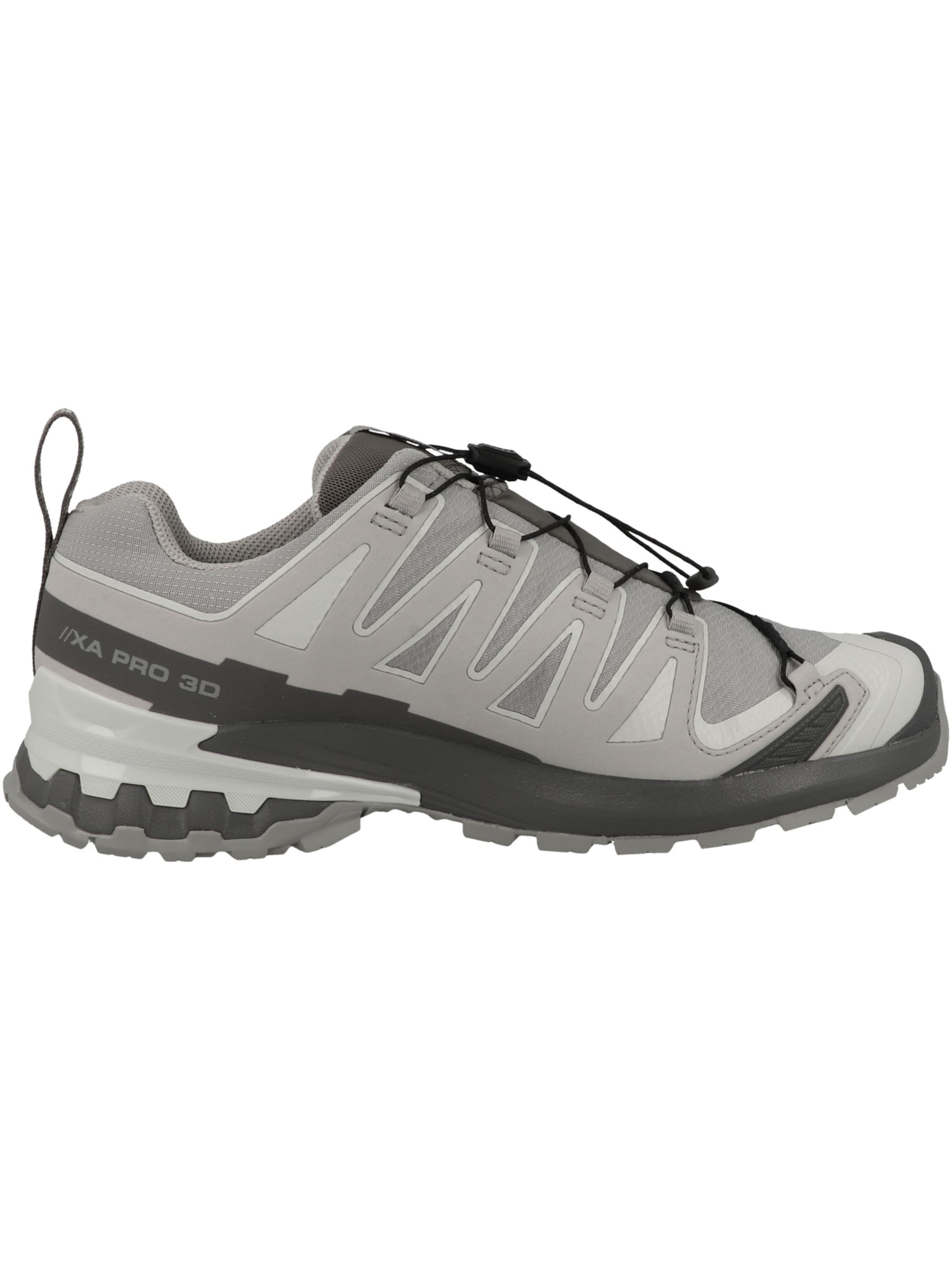 Chaussure basse 'XA Pro 3D V9' SALOMON en gris : sur le côté