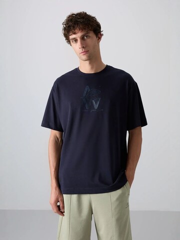Tommy Life Shirt in Blue: front