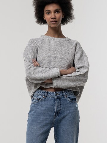 Pinetime Clothing Sweater 'Spark cropped' in Grey: front