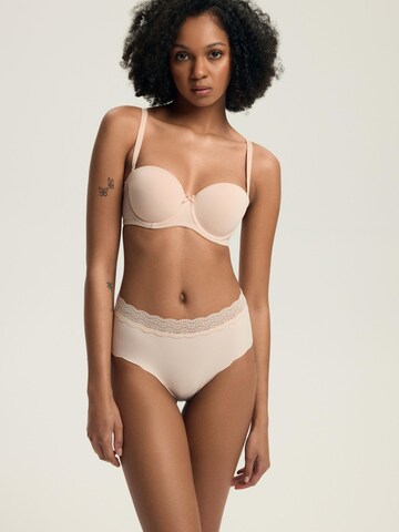 Henderson Push-up Bra in Beige