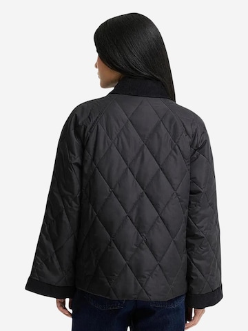 Giacca invernale 'KILNWICK QUILTED JACKET 262MLQU1933' di Barbour in nero